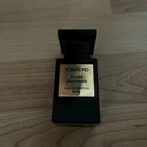 TOM FORD Cologne Plum Japonais